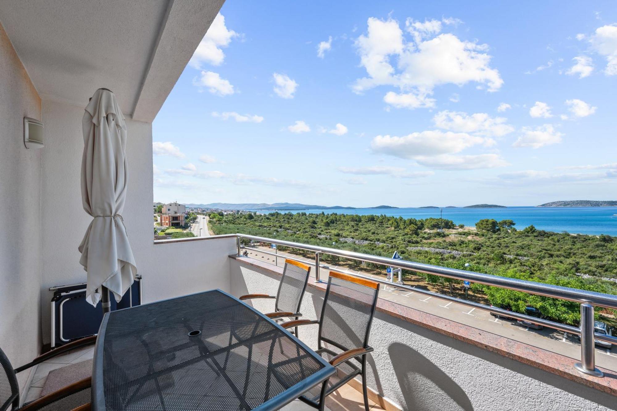Apartmani Barun Šibenik Exterior foto